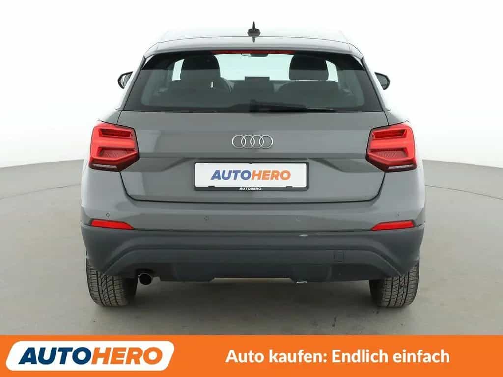 Audi Q2 30 TFSI *LED*TEMP*PDC*SHZ*KLIMA*GARANTIE* 07/2019-photo-4