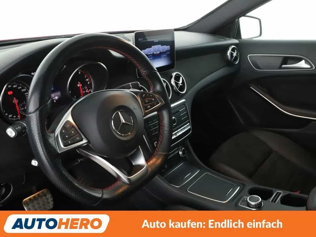 Mercedes-Benz GLA 250 4Matic AMG Line Aut.*LED*NAVI*TEMPO*PDC* 10/2018-photo-10
