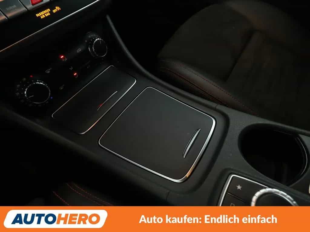 Mercedes-Benz GLA 250 4Matic AMG Line Aut.*LED*NAVI*TEMPO*PDC* 10/2018-photo-24