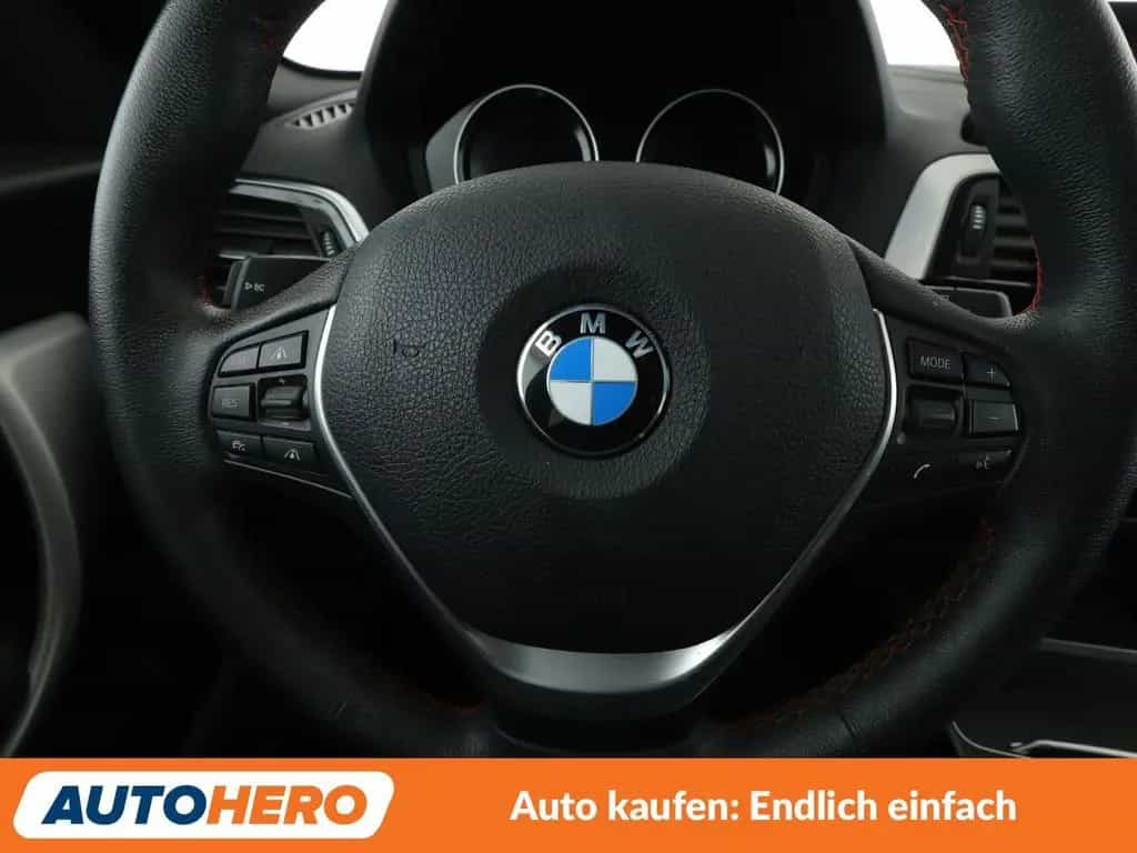 BMW 118 i Edition Sport Line Shadow Aut.*NAVI*PDC*SHZ* 11/2018-photo-18