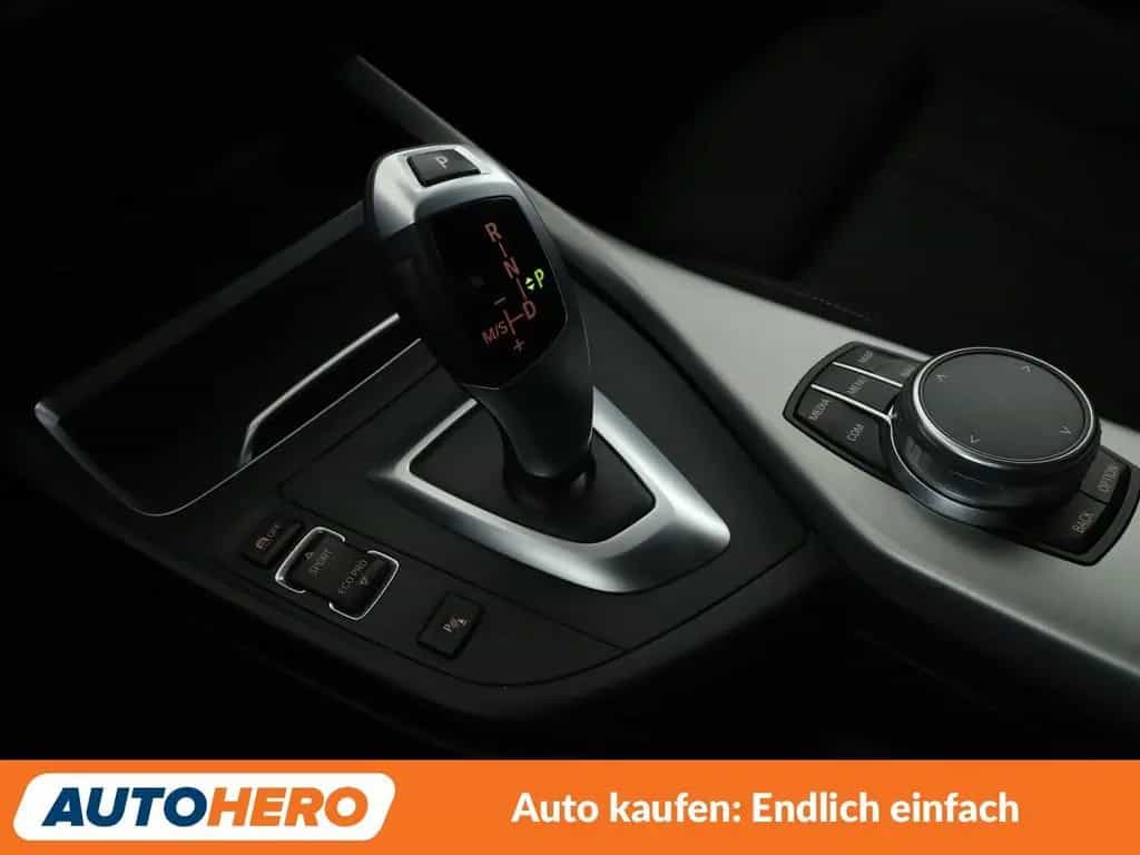BMW 118 i Edition Sport Line Shadow Aut.*NAVI*PDC*SHZ* 11/2018-photo-22