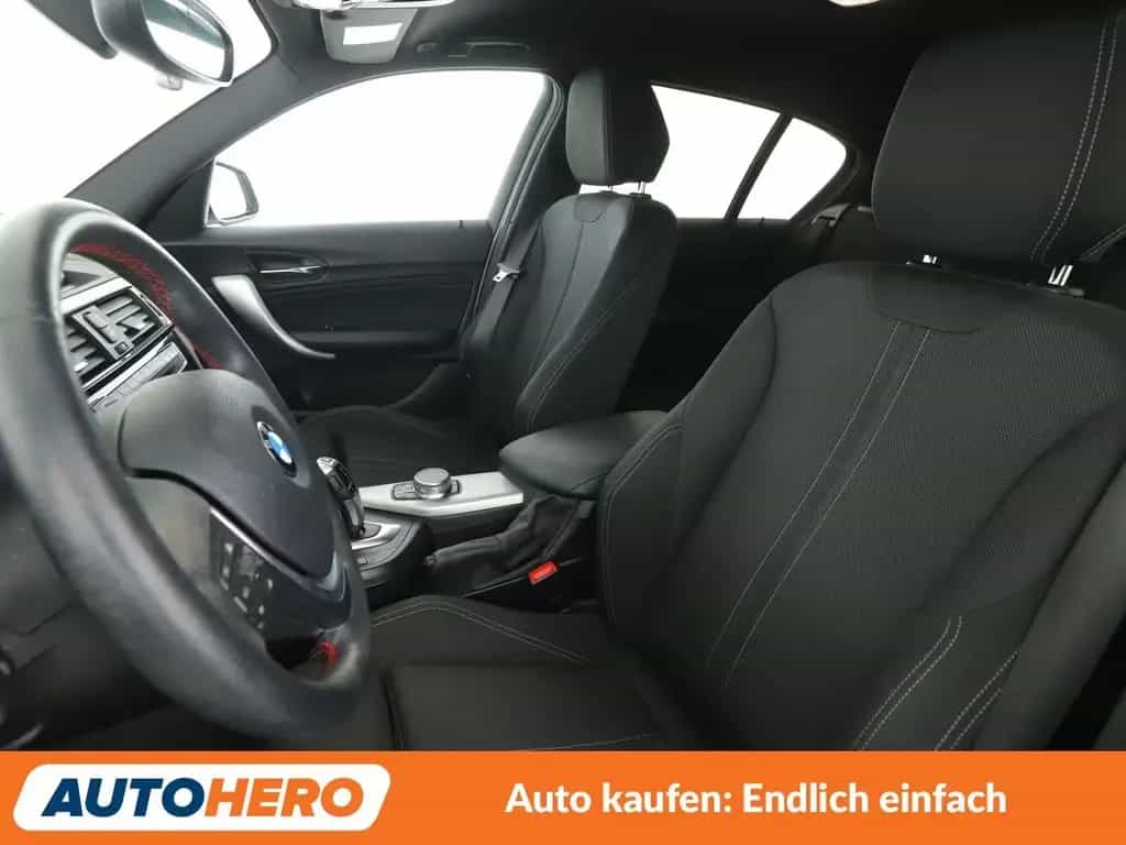 BMW 118 i Edition Sport Line Shadow Aut.*NAVI*PDC*SHZ* 11/2018-photo-9
