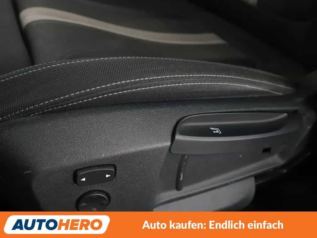 BMW 220 Gran Tourer 2er 220i Gran Tourer Advantage Aut.*NAVI*LED* 12/2018-photo-29