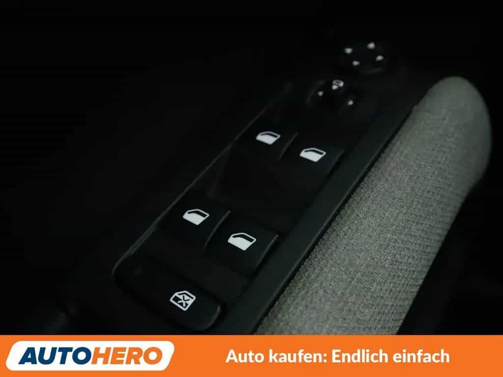 Citroën C3 Aircross 1.2 PureTech Shine*NAVI*TEMPO*CAM* 06/2019-photo-25