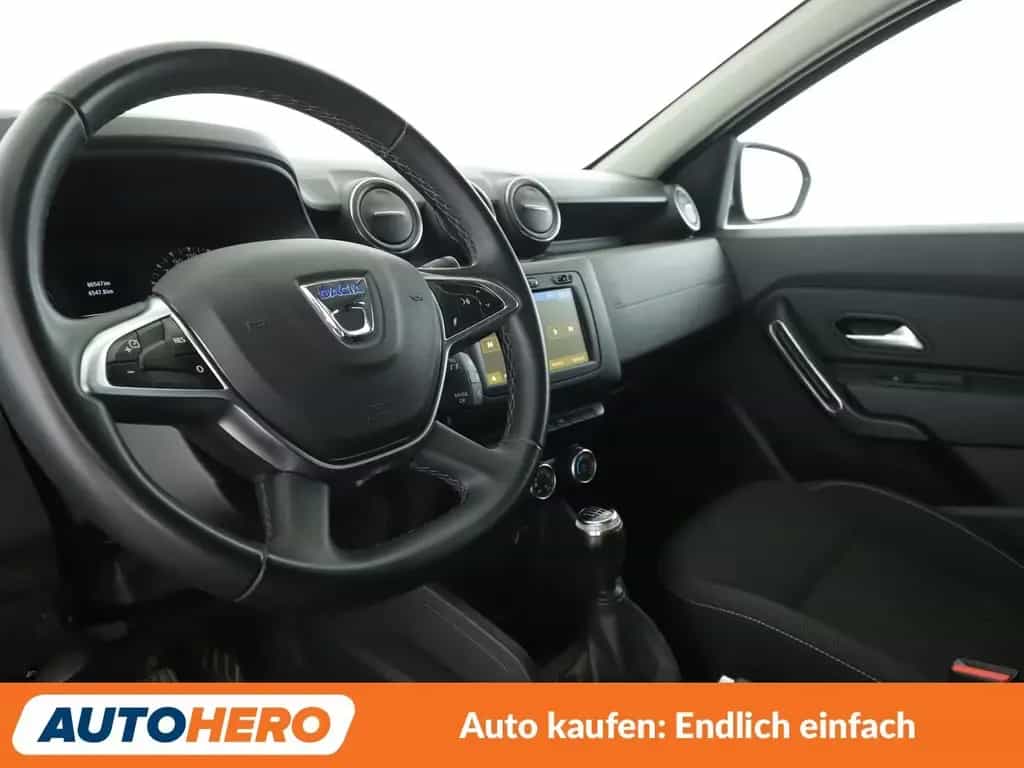 Dacia Duster 1.3 TCe Comfort *NAVI*TEMPO*CAM*PDC*AHK* 04/2019-photo-10