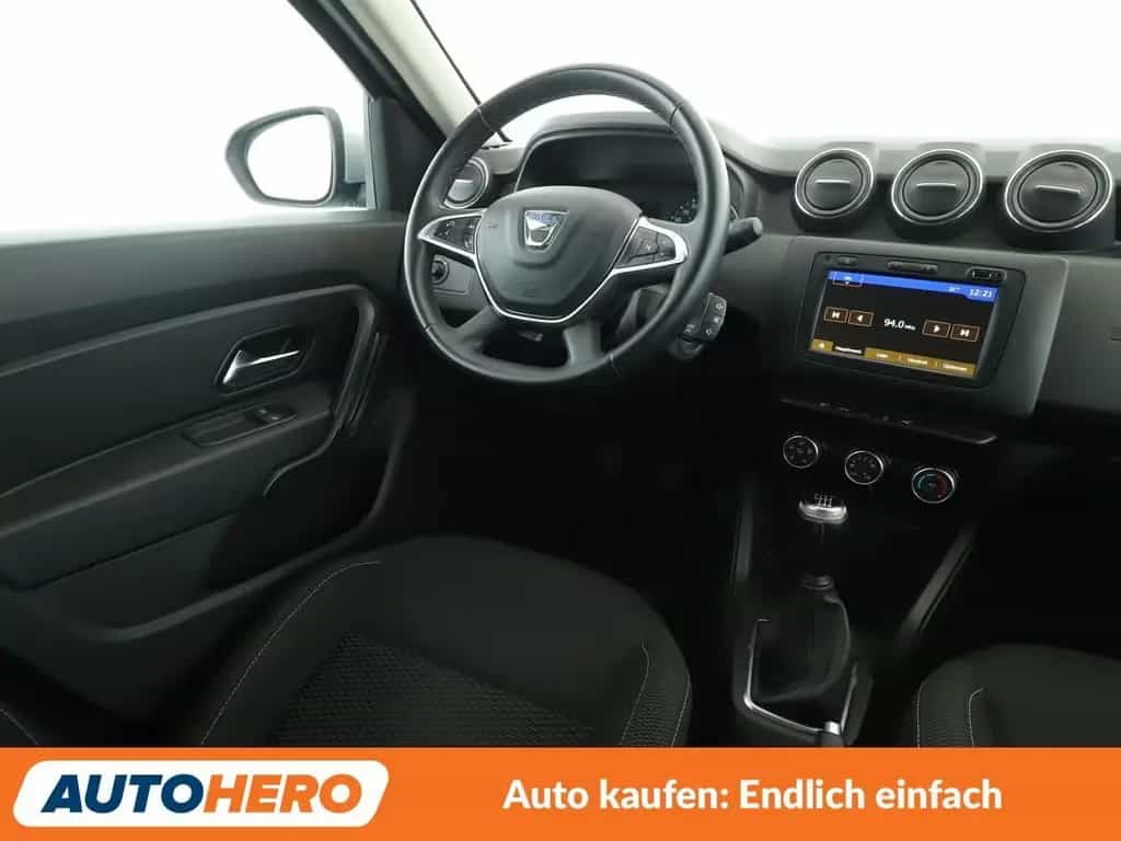 Dacia Duster 1.3 TCe Comfort *NAVI*TEMPO*CAM*PDC*AHK* 04/2019-photo-12