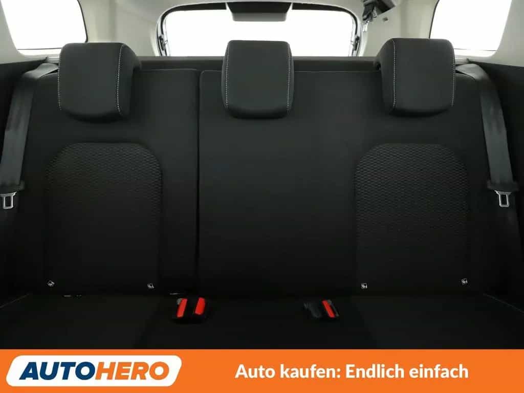 Dacia Duster 1.3 TCe Comfort *NAVI*TEMPO*CAM*PDC*AHK* 04/2019-photo-15