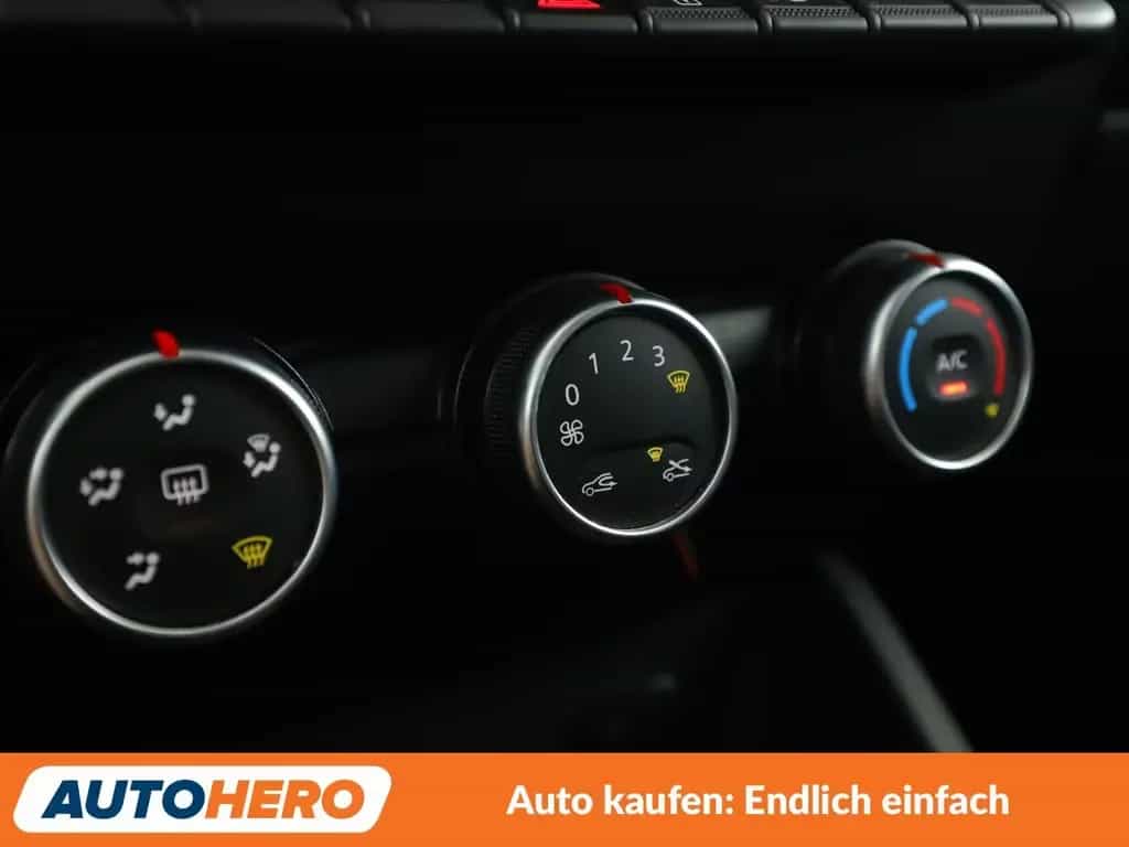 Dacia Duster 1.3 TCe Comfort *NAVI*TEMPO*CAM*PDC*AHK* 04/2019-photo-23