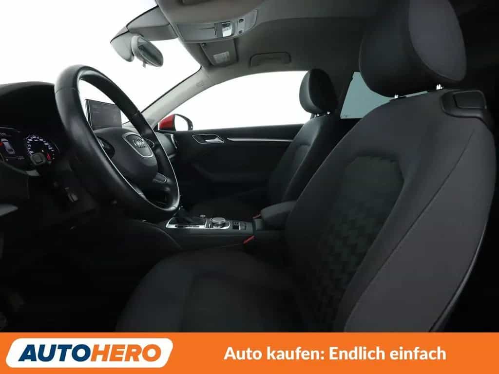 Audi A3 1.4 TFSI Attraction Aut.*XENON*PDC*SHZ* 04/2015-photo-9