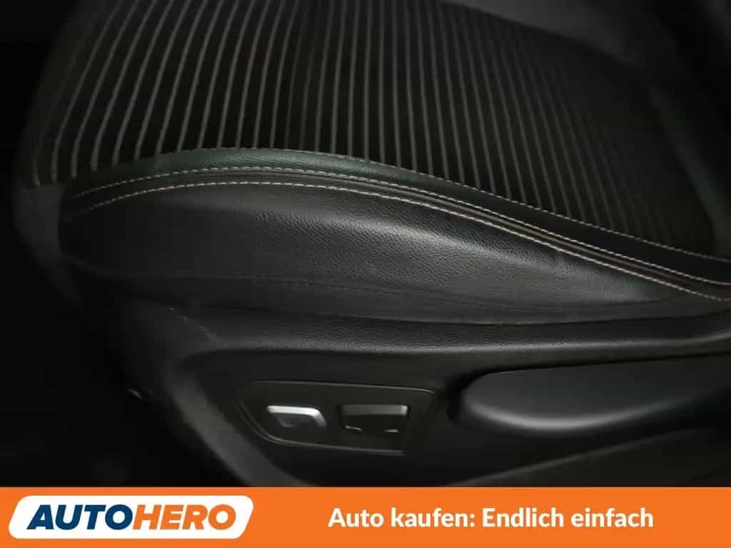 Renault Talisman 1.3 TCe Limited Aut.*NAVI*TEMPO*CAM* 03/2019-photo-32