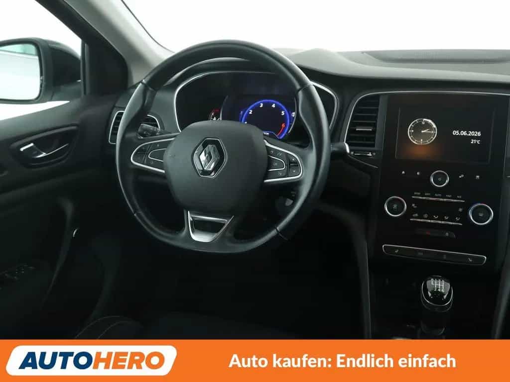 Renault Megane 1.3 TCe Limited*NAVI*TEMPO*CAM*PDC*SHZ* 08/2018-photo-12