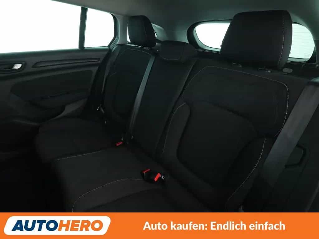 Renault Megane 1.3 TCe Limited*NAVI*TEMPO*CAM*PDC*SHZ* 08/2018-photo-13