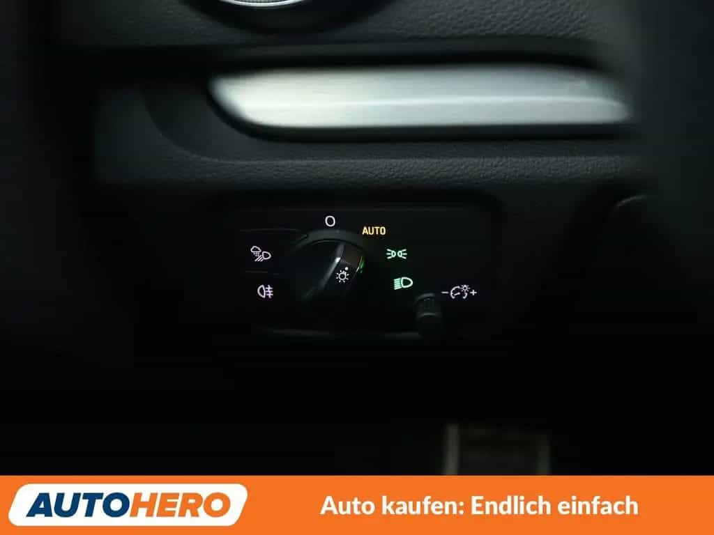 Audi S3 Sportback 2.0 TFSI quattro Aut.*NAVI*B&O*LED* 03/2019-photo-24