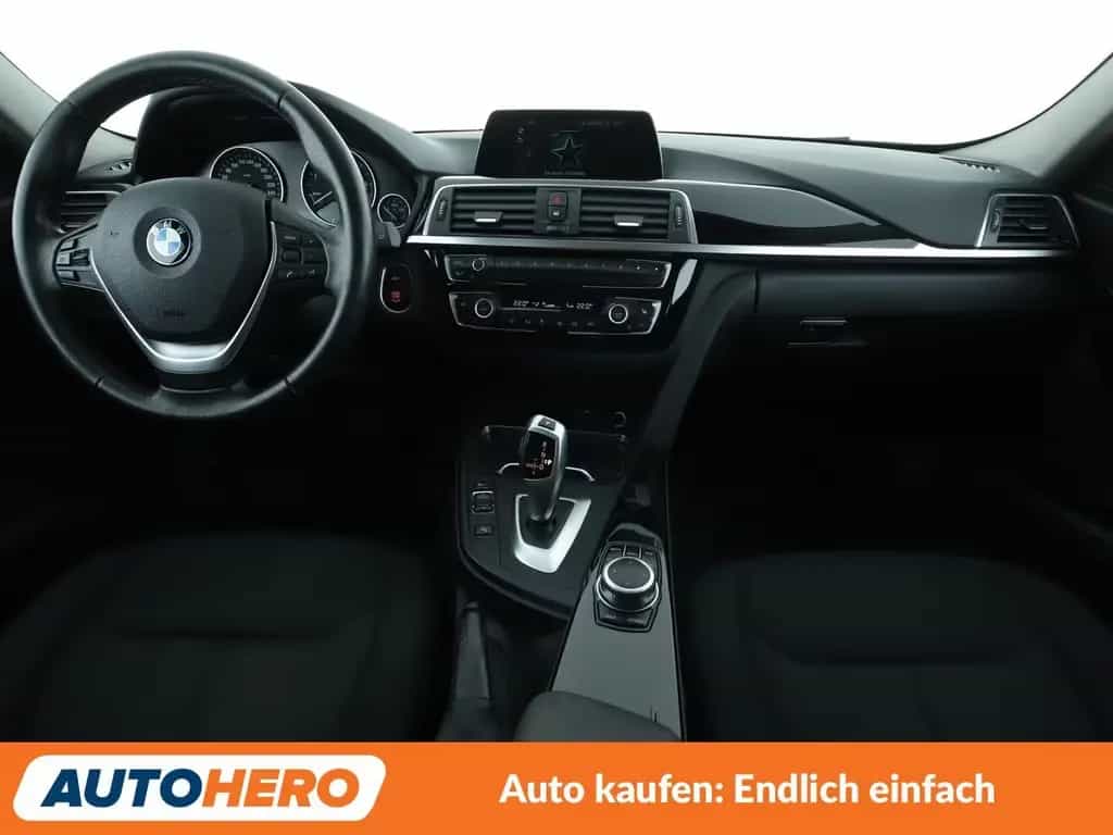 BMW 320 3er 320d Advantage Aut.*NAV*TEMP*PDC*SHZ*ALU* 02/2019-photo-11
