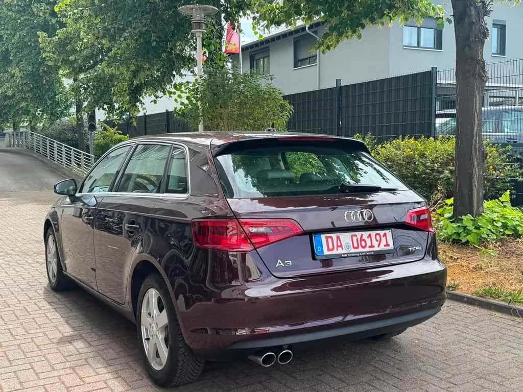 Audi A3 Sportback ambiente 05/2014-photo-2