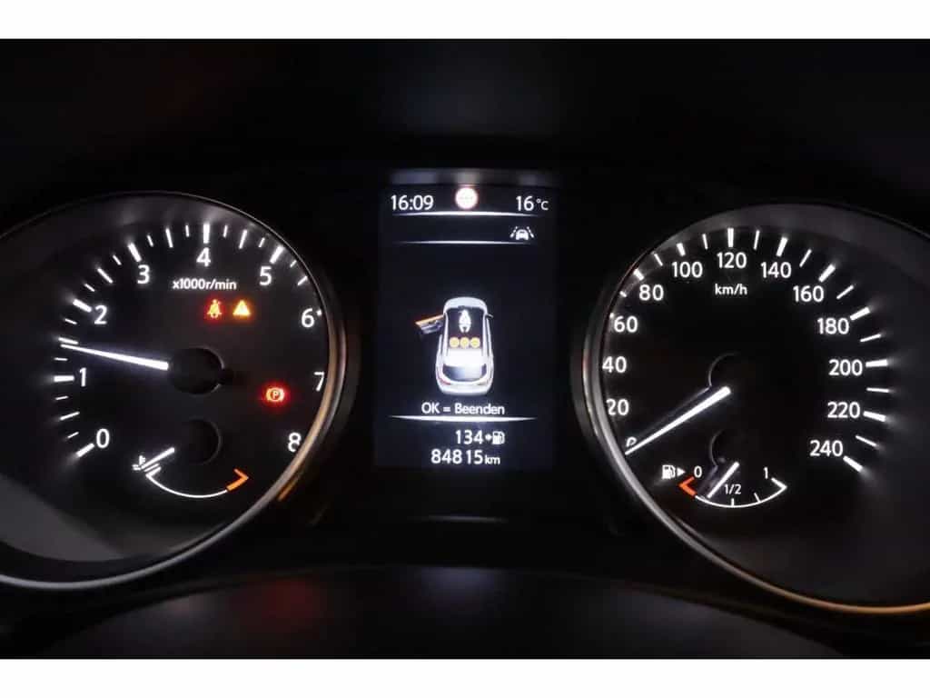 Nissan Qashqai 1.3DIG-T Visia+TEMPO+SHZ+AHK+KLIMA 11/2019-photo-16
