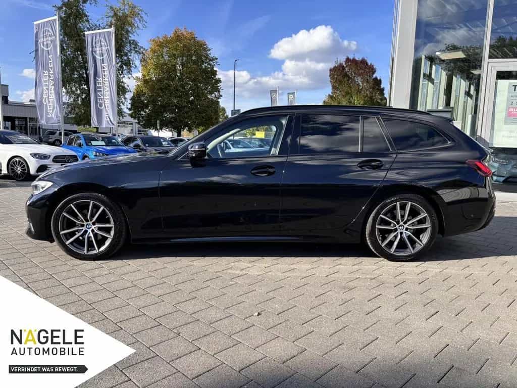 BMW 320 d Sport Line|ACC+Pano+AHK+HUD+Laser+Sportsitz 02/2022-photo-2