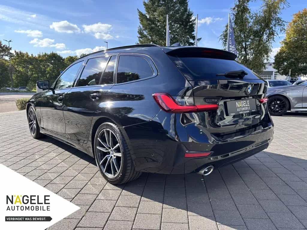 BMW 320 d Sport Line|ACC+Pano+AHK+HUD+Laser+Sportsitz 02/2022-photo-3