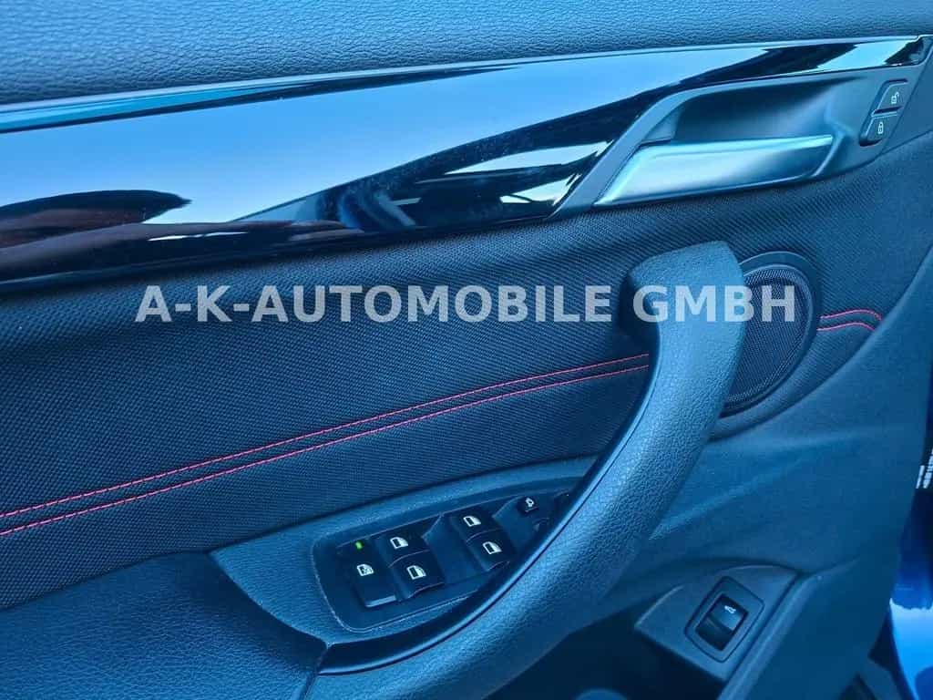 BMW X1 xDrive 18 d Sport Line 02/2018-photo-23