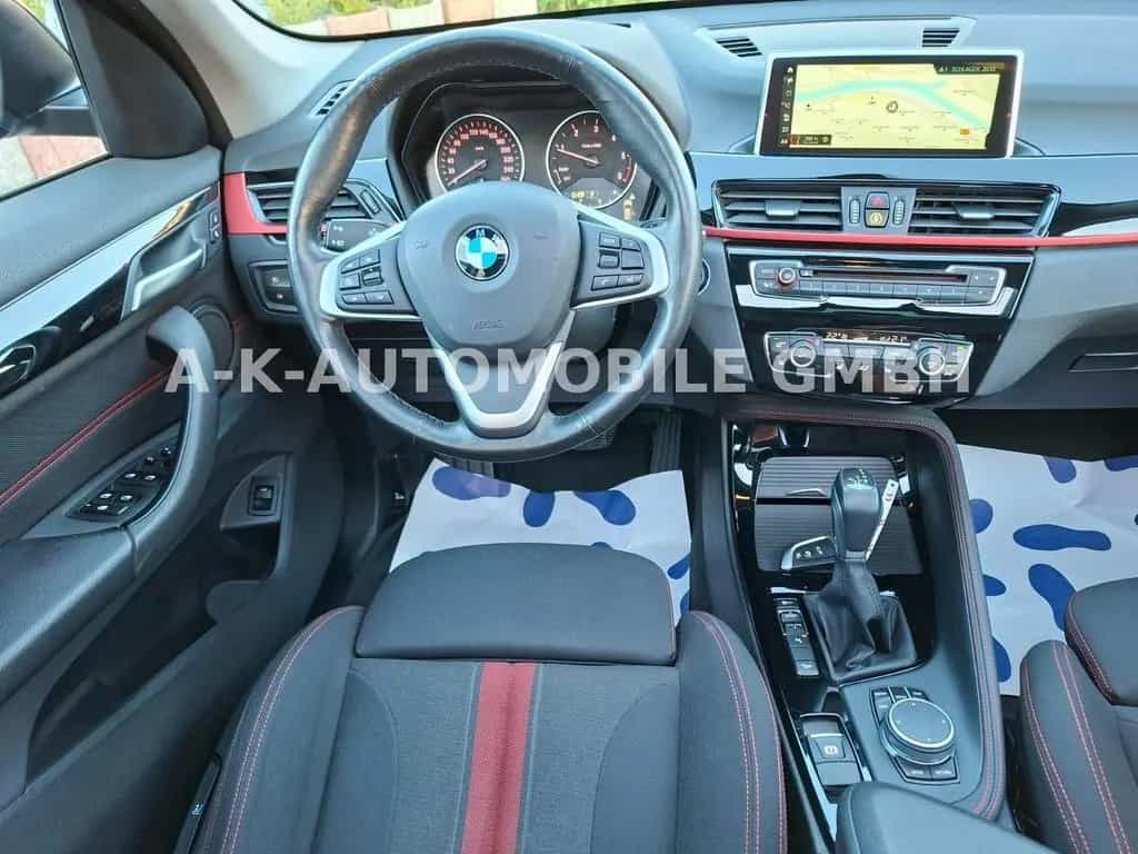 BMW X1 xDrive 18 d Sport Line 02/2018-photo-25