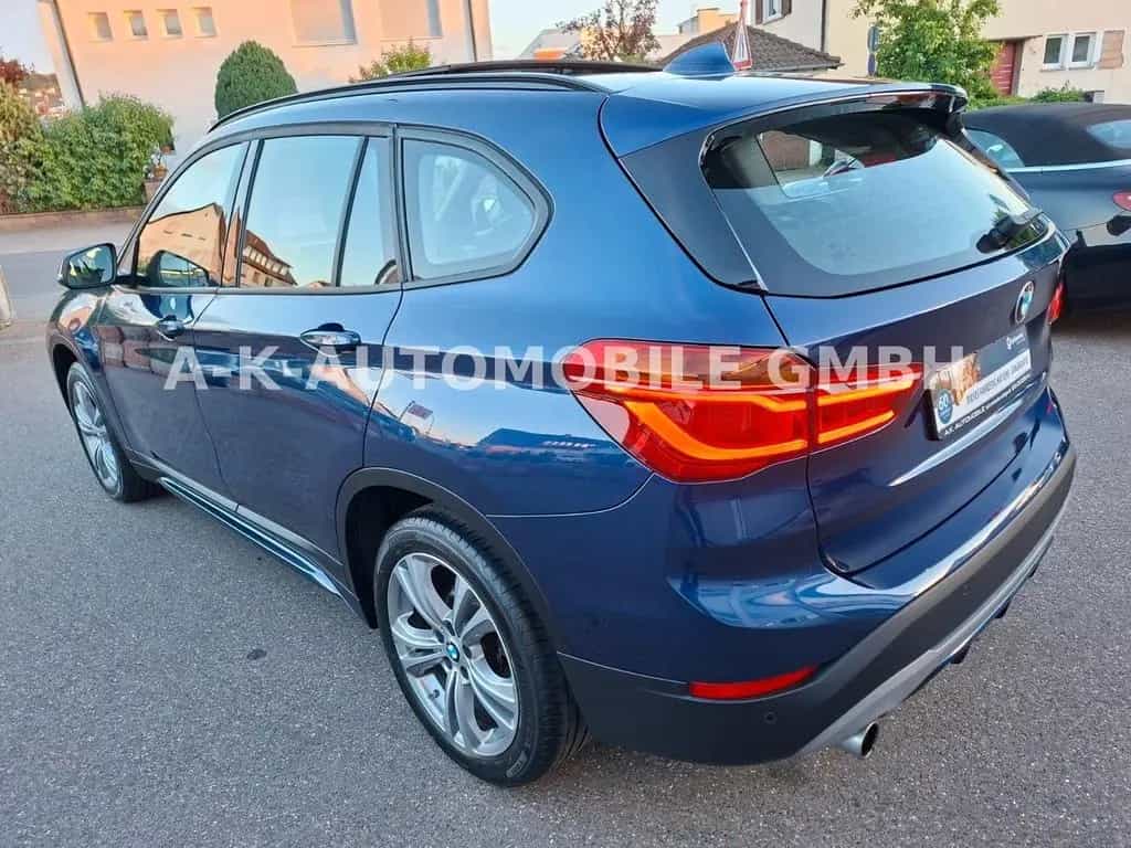 BMW X1 xDrive 18 d Sport Line 02/2018-photo-8