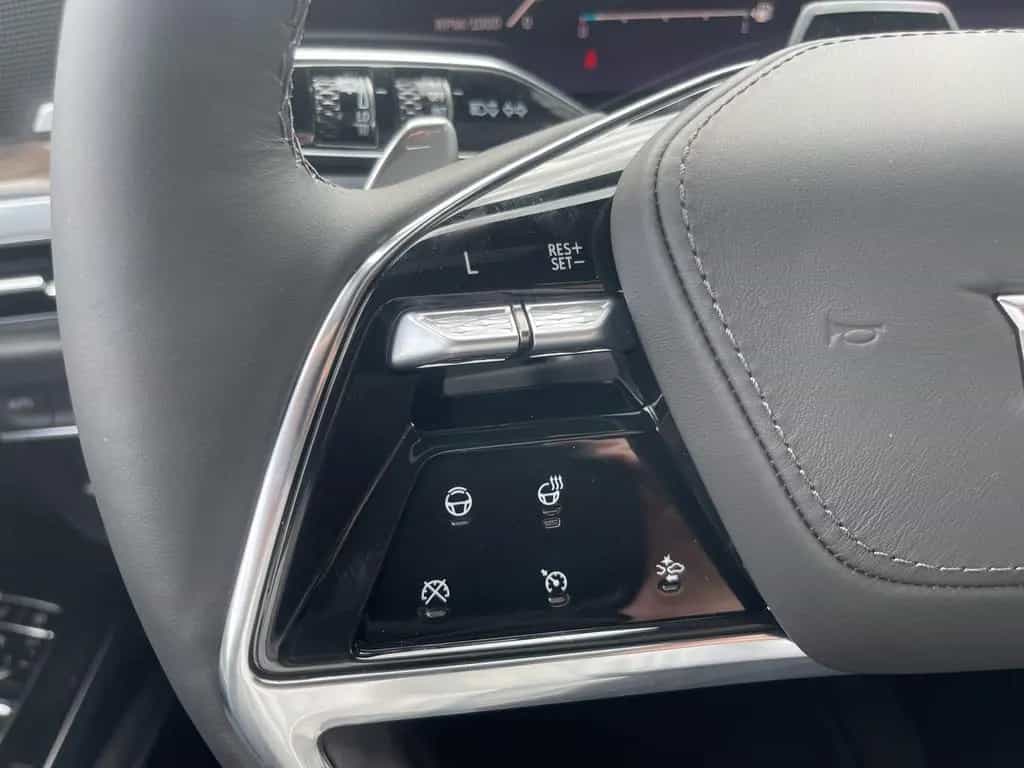 Cadillac Escalade Sport Platinum 6.2 V8 MY26 | Executive null-photo-20