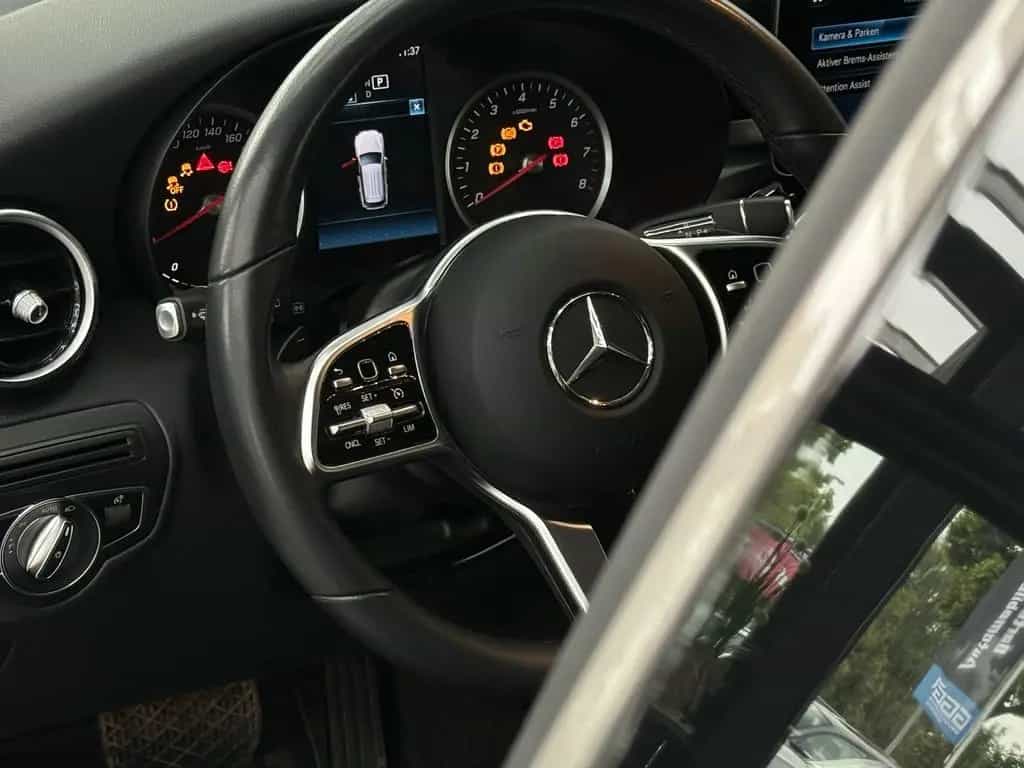 Mercedes-Benz GLC 200 4Matic, LED, 9G, Navi, DAB, MBUX, AHK 07/2019-photo-21