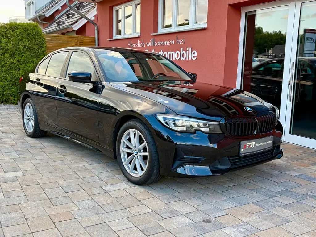 BMW 318 D Advantage*Garantie*LED* 02/2020-photo-8