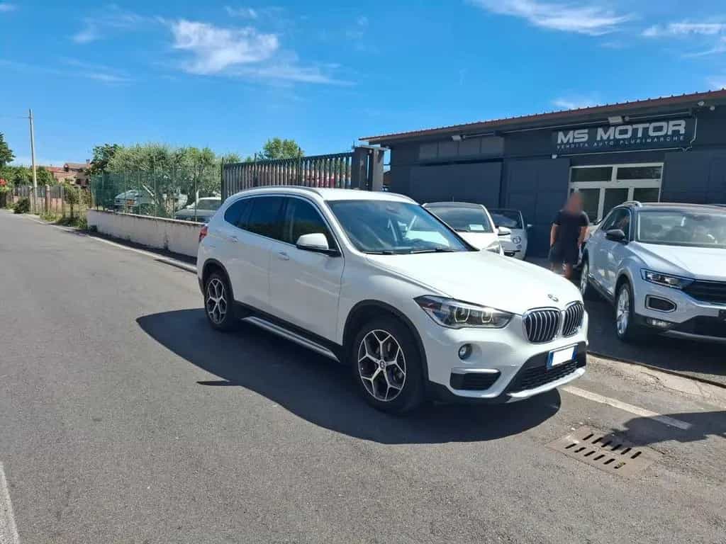 BMW X1 Bmw X1 sDrive18d xLine - AUTOMATICA - 105.000KM 05/2019-photo-0