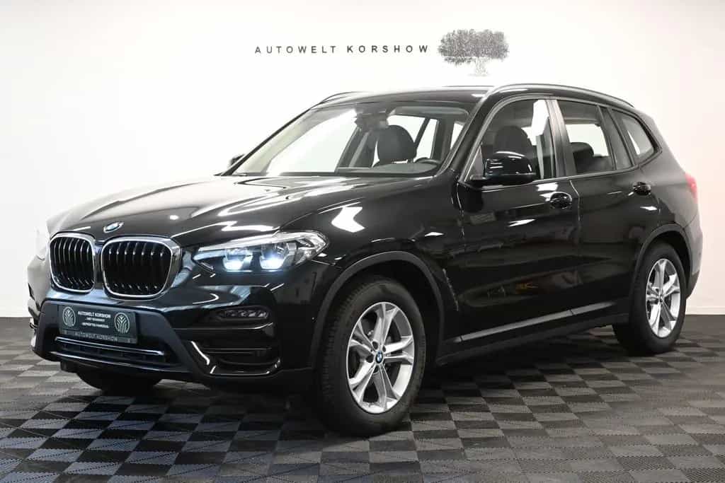 BMW X3 xDrive 20 d Advantage *AHK *1.HAND*KAMERA*SHZ 12/2020-photo-2