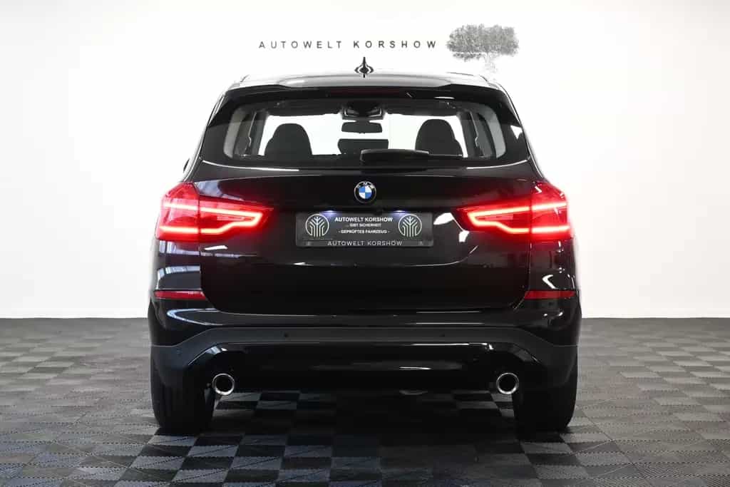 BMW X3 xDrive 20 d Advantage *AHK *1.HAND*KAMERA*SHZ 12/2020-photo-5