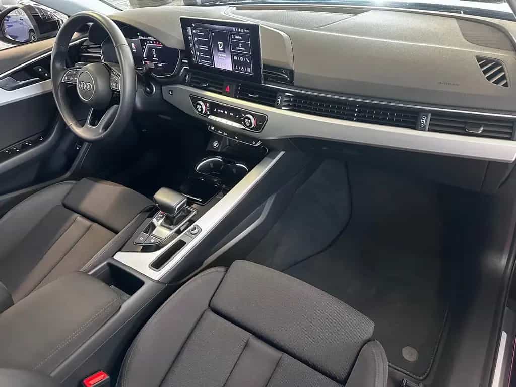 Audi A4 Lim. 35 TFSI 11/2023-photo-12