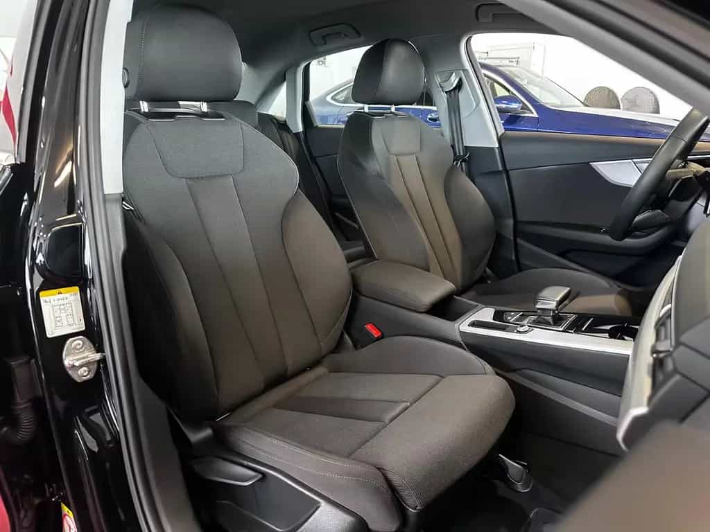 Audi A4 Lim. 35 TFSI 11/2023-photo-14