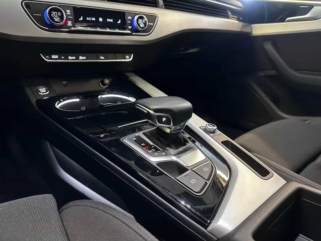 Audi A4 Lim. 35 TFSI 11/2023-photo-19