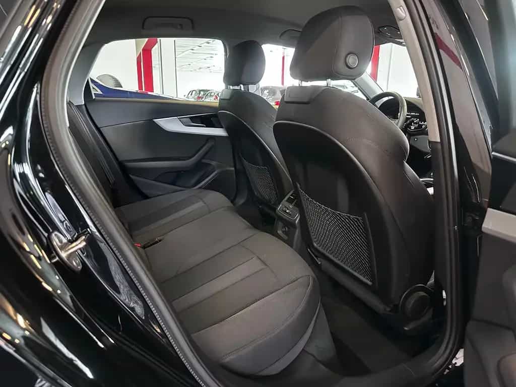 Audi A4 Lim. 35 TFSI 11/2023-photo-21