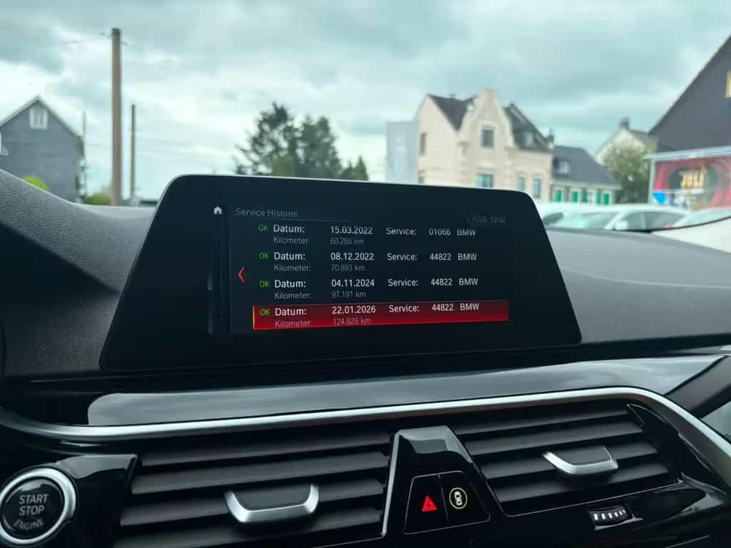 BMW 520 d Sport Line°LEDER°KAMERA°NAVI°LED° 09/2019-photo-15