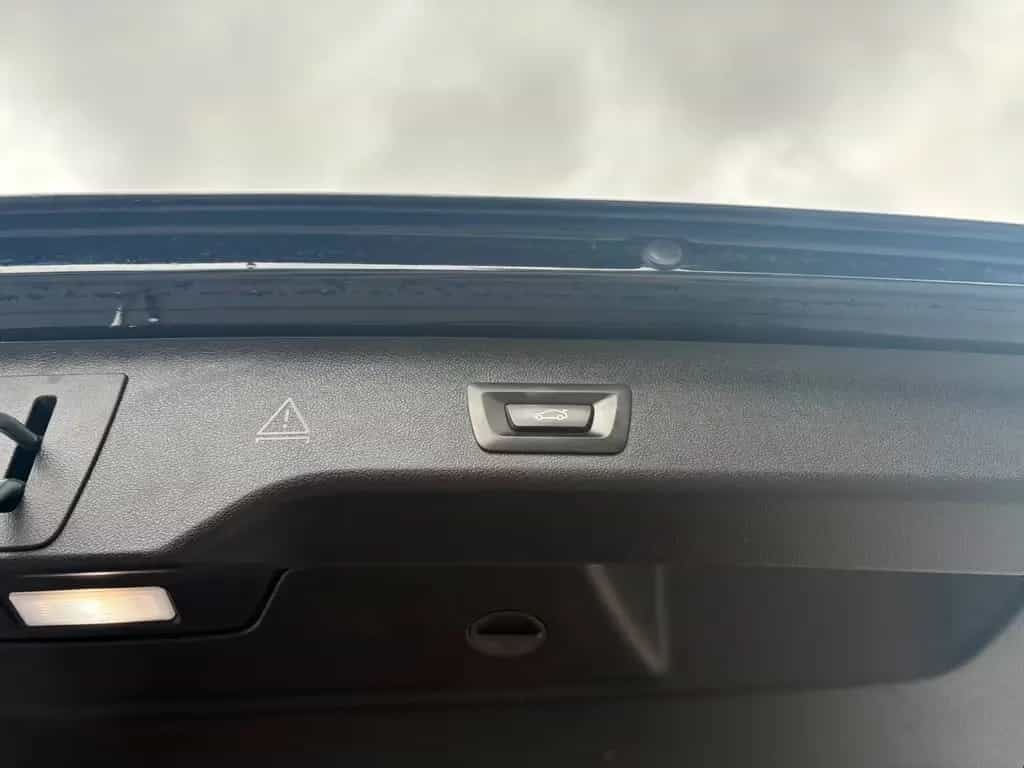 BMW 520 d Sport Line°LEDER°KAMERA°NAVI°LED° 09/2019-photo-17