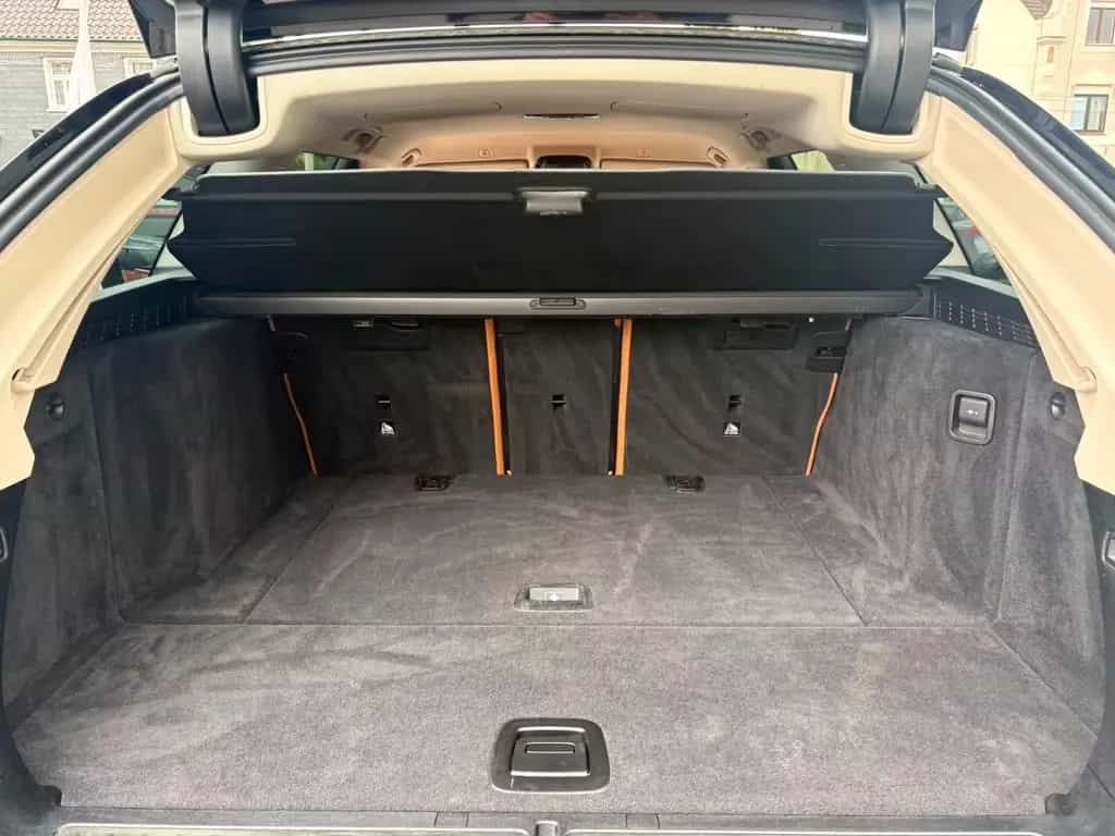BMW 520 d Sport Line°LEDER°KAMERA°NAVI°LED° 09/2019-photo-18