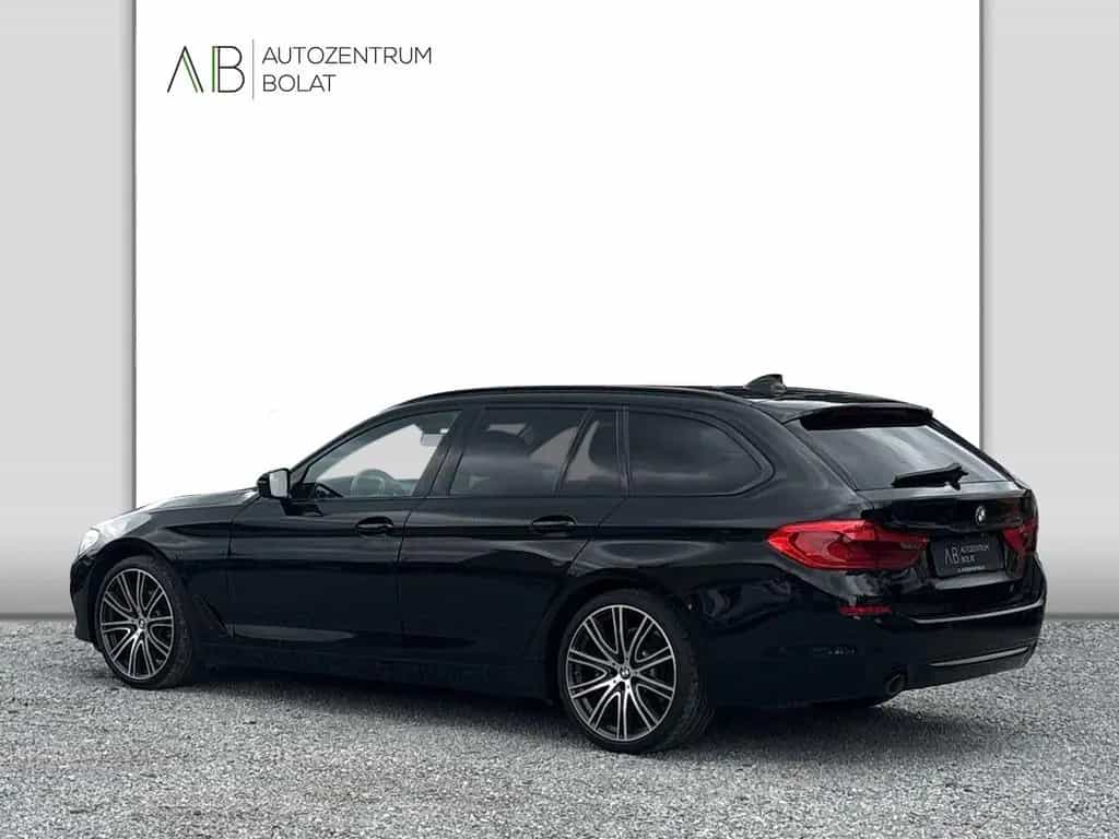 BMW 520 d Sport Line°LEDER°KAMERA°NAVI°LED° 09/2019-photo-2