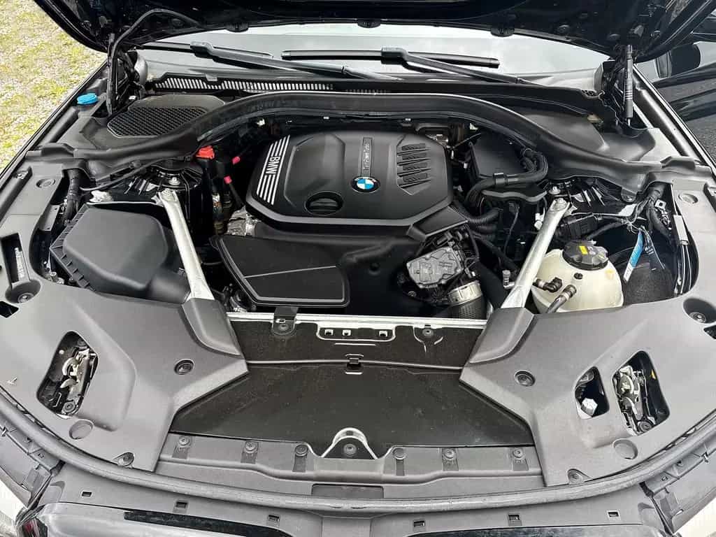 BMW 520 d Sport Line°LEDER°KAMERA°NAVI°LED° 09/2019-photo-20