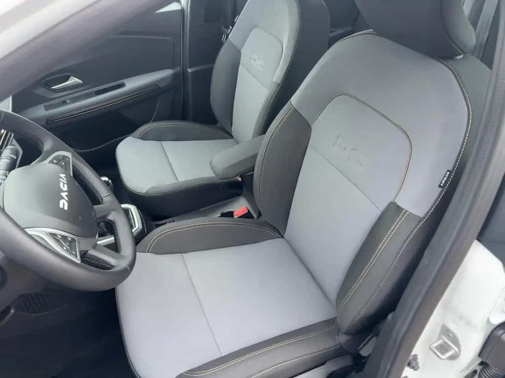 Dacia Sandero Stepway Extreme TCe 110 ABS Fahrerairbag 06/2026-photo-18
