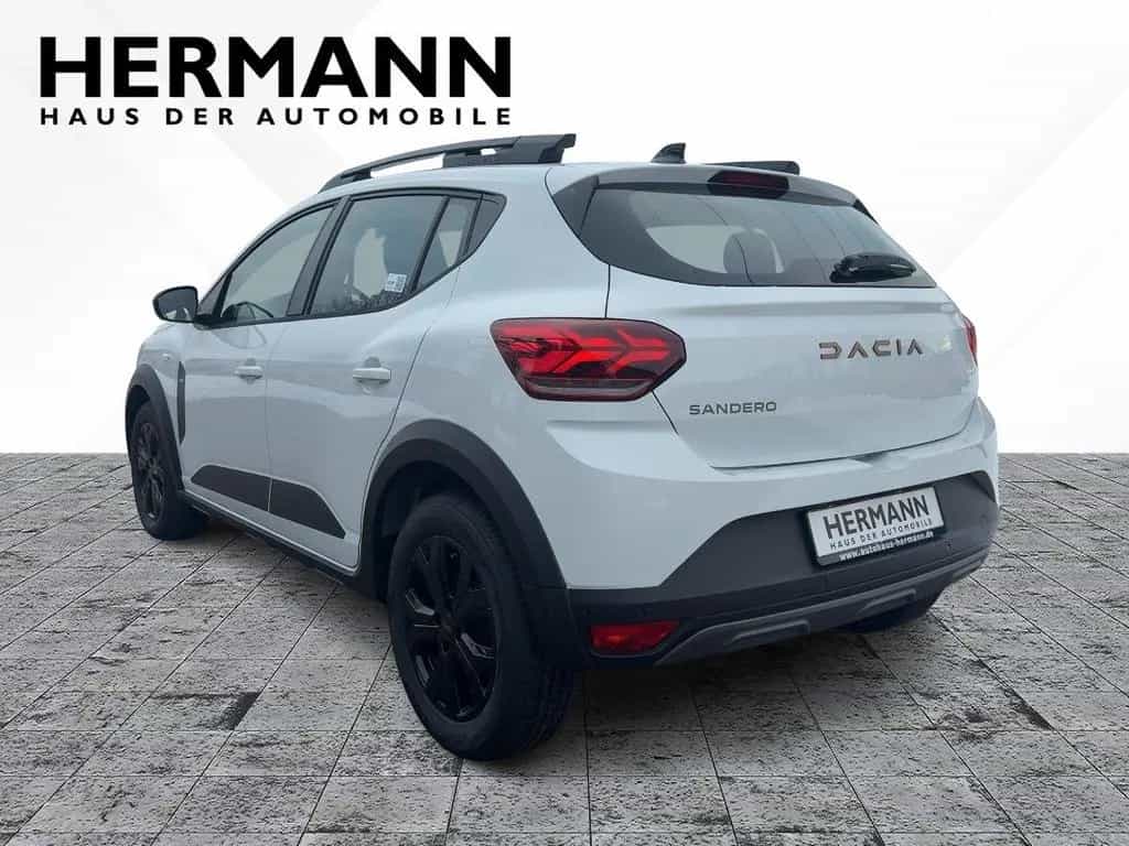 Dacia Sandero Stepway Extreme TCe 110 ABS Fahrerairbag 06/2026-photo-3