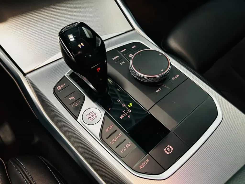 BMW 320 d M Sport *Laser*Head-Up*Alcantara*El.Ahk* 01/2020-photo-16