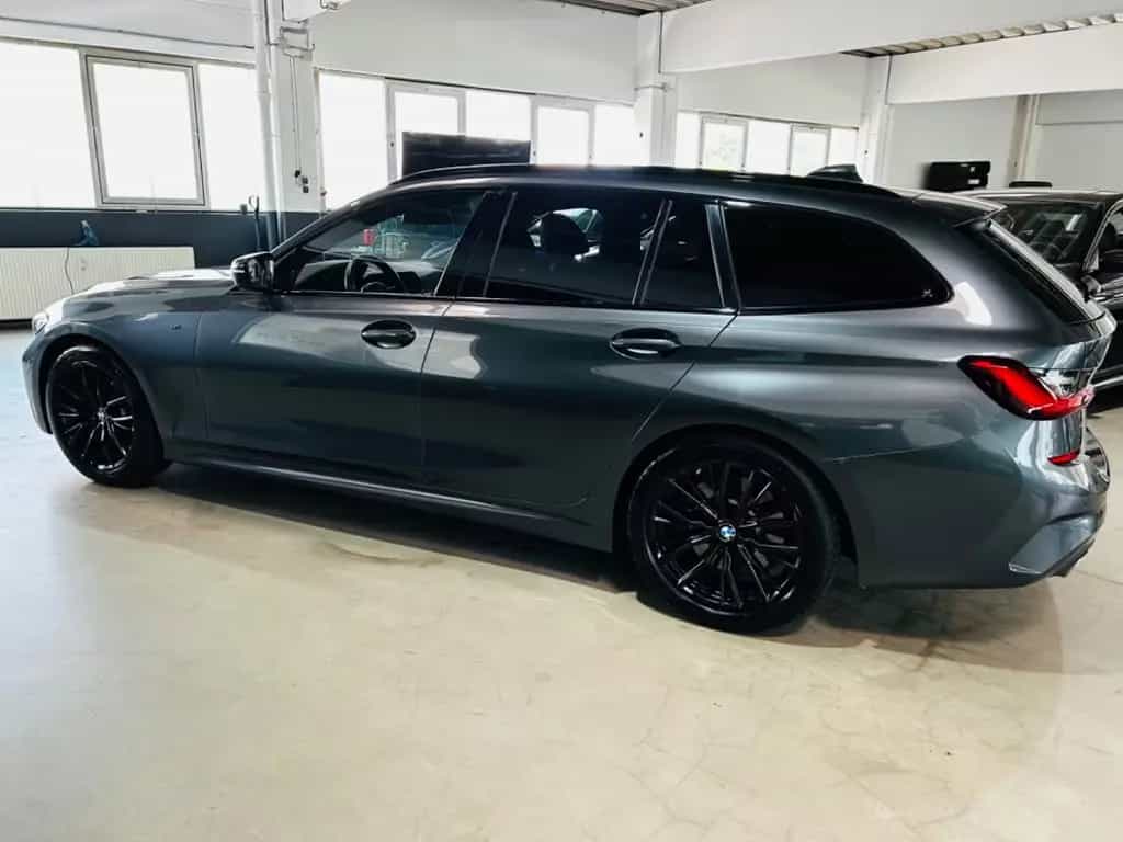 BMW 320 d M Sport *Laser*Head-Up*Alcantara*El.Ahk* 01/2020-photo-2