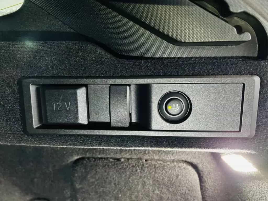 BMW 320 d M Sport *Laser*Head-Up*Alcantara*El.Ahk* 01/2020-photo-24