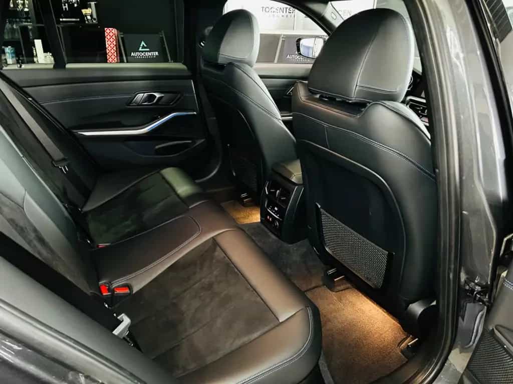 BMW 320 d M Sport *Laser*Head-Up*Alcantara*El.Ahk* 01/2020-photo-25
