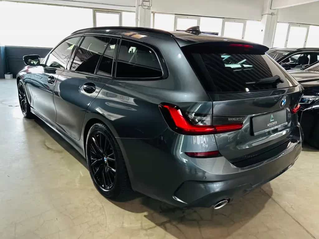 BMW 320 d M Sport *Laser*Head-Up*Alcantara*El.Ahk* 01/2020-photo-3