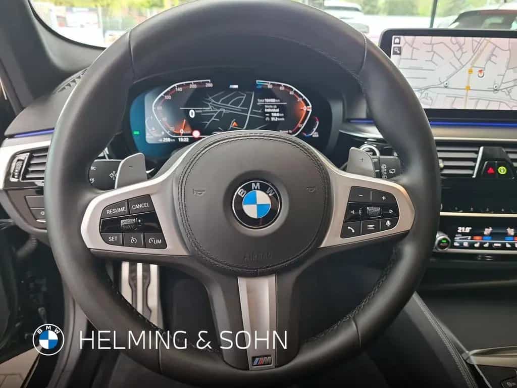 BMW 520 d Touring M-Sport Head-Up Laser Sitzbelüftung 11/2021-photo-16
