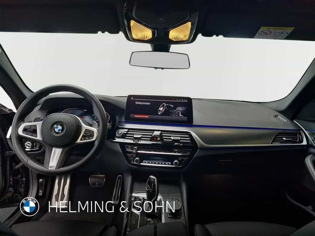 BMW 520 d Touring M-Sport Head-Up Laser Sitzbelüftung 11/2021-photo-6