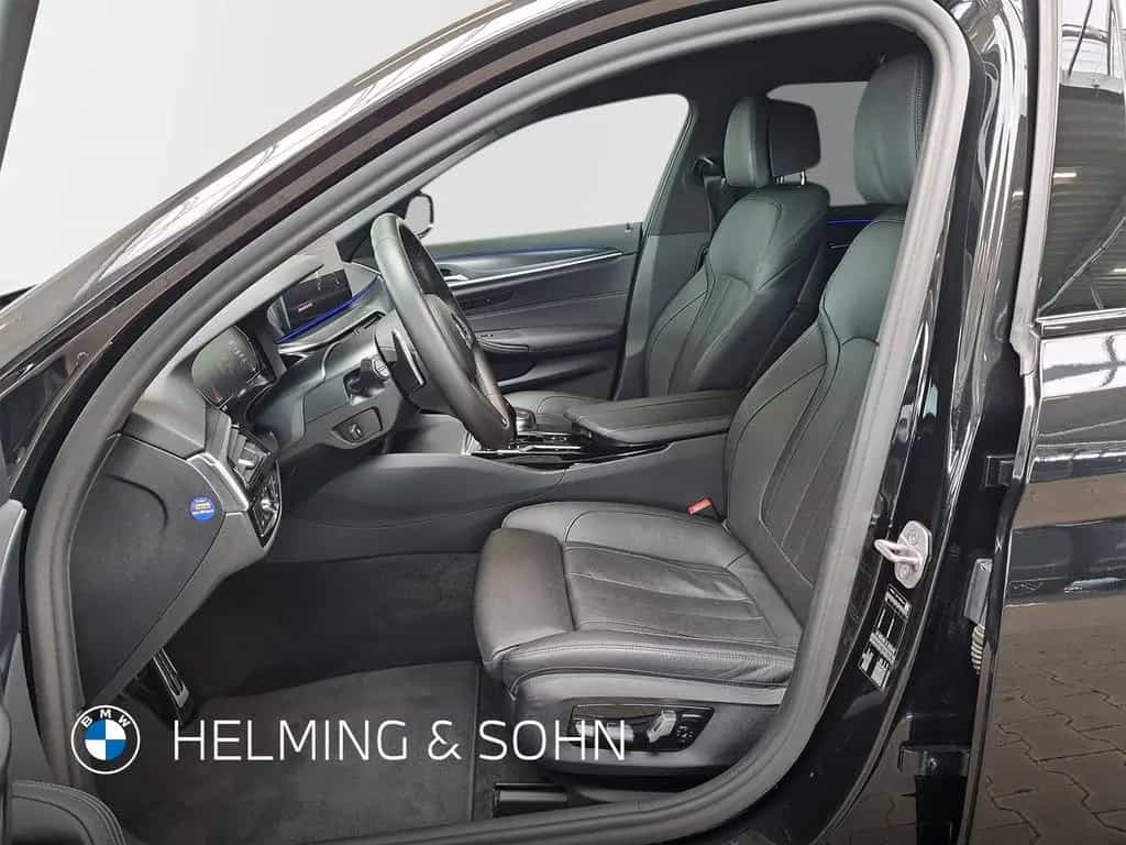 BMW 520 d Touring M-Sport Head-Up Laser Sitzbelüftung 11/2021-photo-8